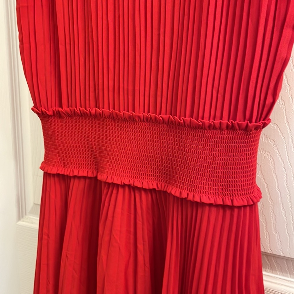 Nannette Lapore sleeveless pleated dress, sz 8 red - Picture 4 of 8